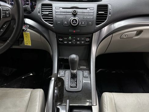 Used 2014 Acura TSX Sedan image 25
