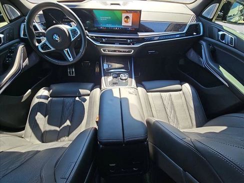 Used 2025 BMW X5 M60i w/ Executive Package image 17