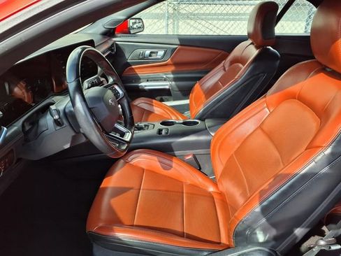 Used 2024 Ford Mustang Premium image 16