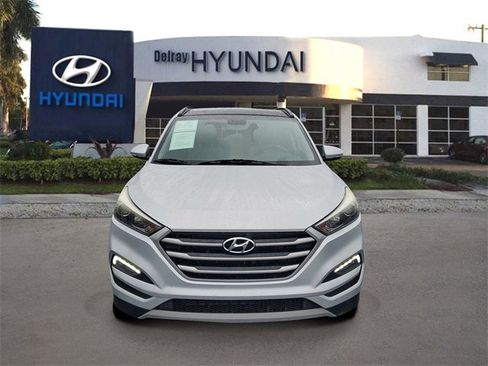 Used 2018 Hyundai Tucson Value w/ Cargo Package image 2