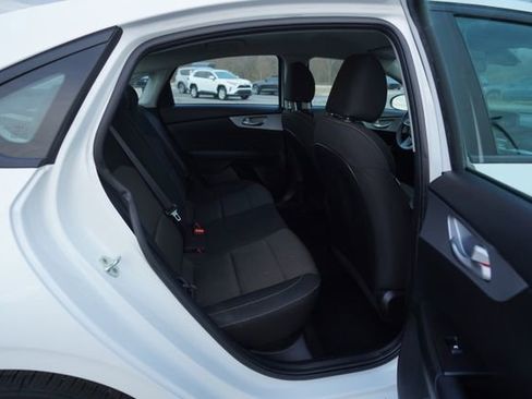 Used 2023 Kia Forte LXS image 21