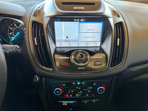 Used 2017 Ford Escape Titanium FWD image 13