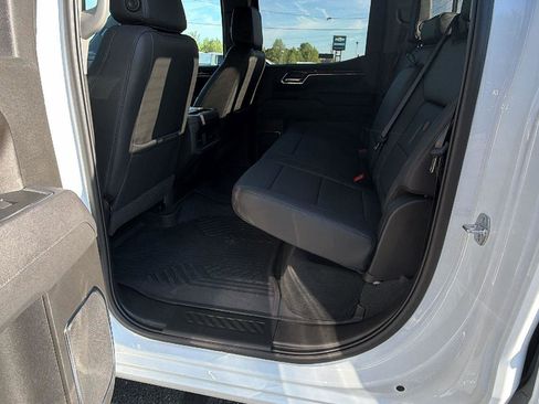 Certified 2025 Chevrolet Silverado 1500 LT Trail Boss w/ Convenience Package II AWD/4WD image 20