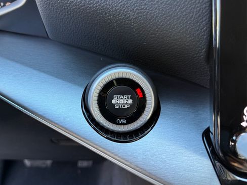 New 2026 Jeep Grand Wagoneer 4WD image 7