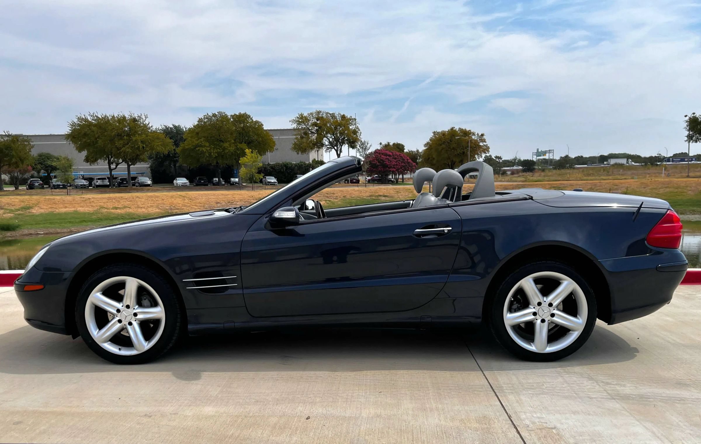 Used 2006 Mercedes-Benz SL 500 image 11