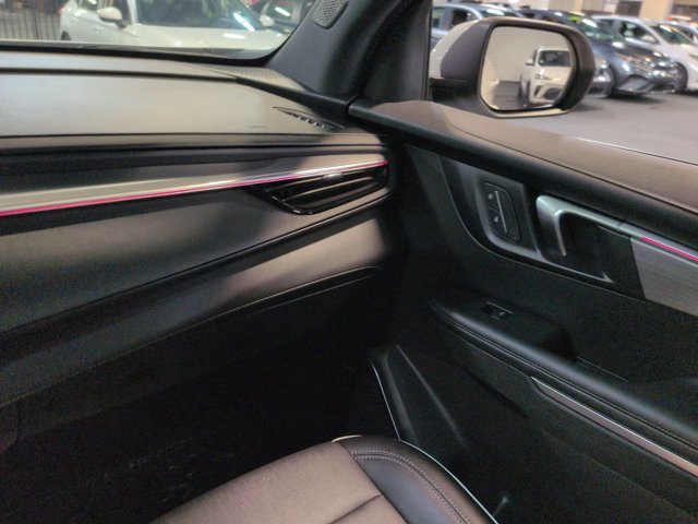 Used 2026 Buick Enclave Preferred FWD image 16