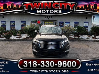 Used 2023 Chevrolet Traverse Premier