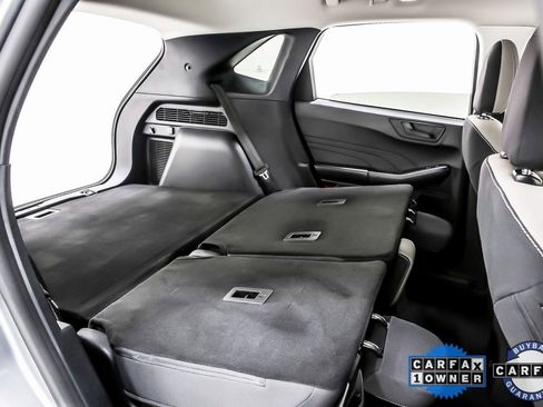 Used 2022 Ford Escape SE image 37