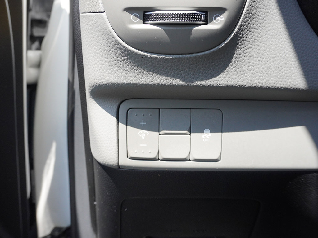 Used 2018 Kia Soul FWD image 28
