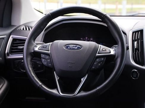 Used 2024 Ford Edge SEL AWD/4WD image 25