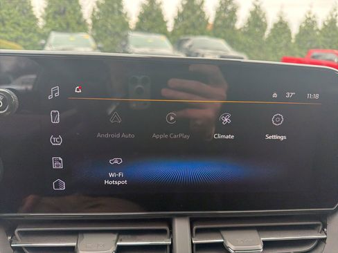 Used 2024 Chevrolet Trax LT w/ Driver Confidence Package image 14