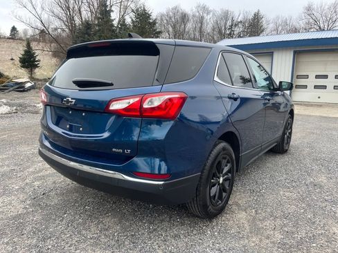 Used 2019 Chevrolet Equinox LT w/ Driver Convenience Package image 5