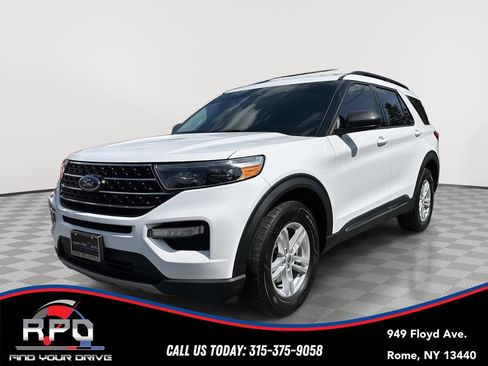 Used 2021 Ford Explorer XLT w/ Equipment Group 202A AWD/4WD image 1