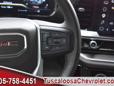 Used 2022 GMC Sierra 1500 SLT w/ X31 Off-Road Package AWD/4WD image 29