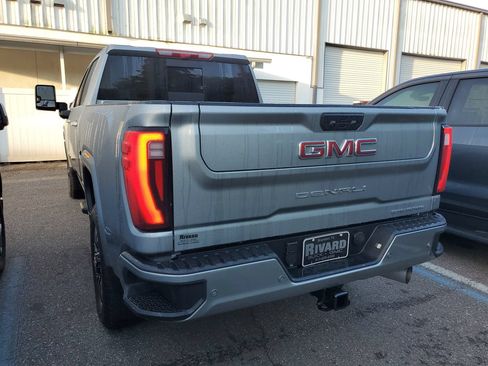 Used 2025 GMC Sierra 2500 Denali w/ Denali Reserve Package AWD/4WD image 3