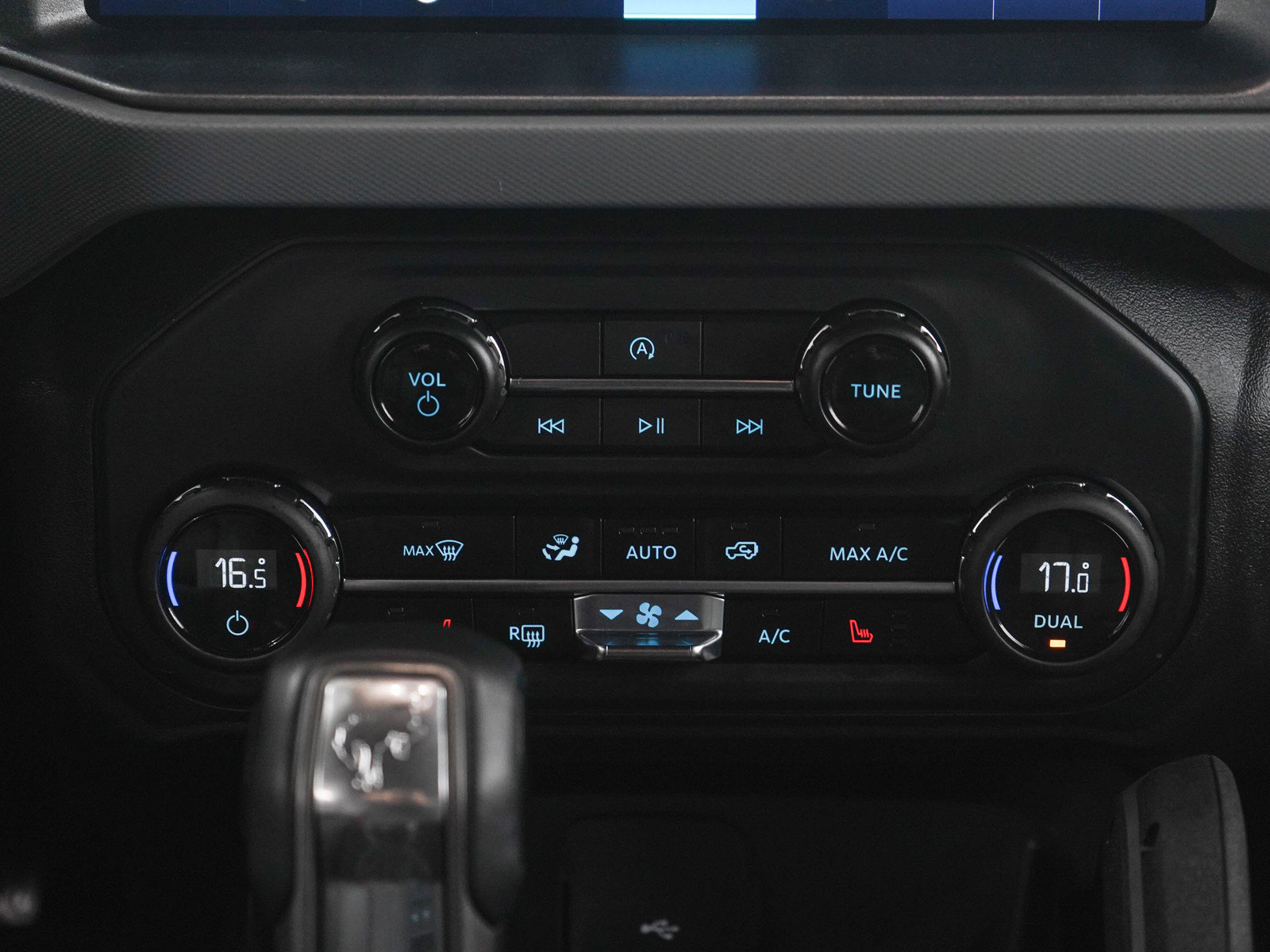 Used 2024 Ford Bronco Big Bend AWD/4WD image 18