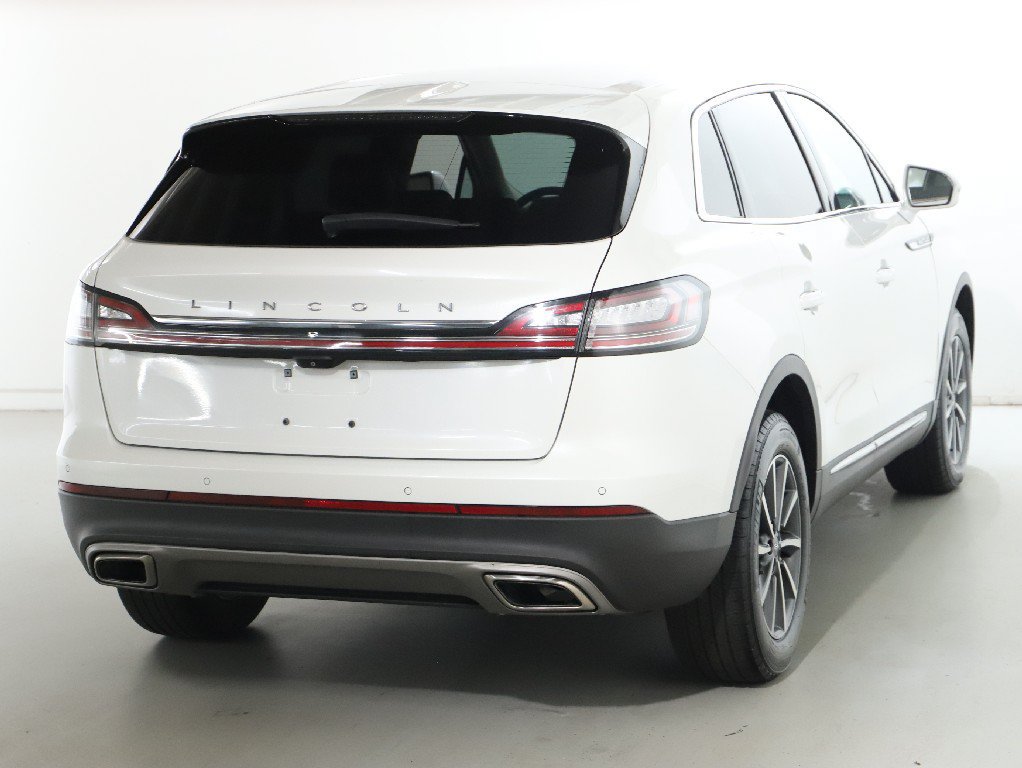 Used 2022 Lincoln Nautilus FWD image 47