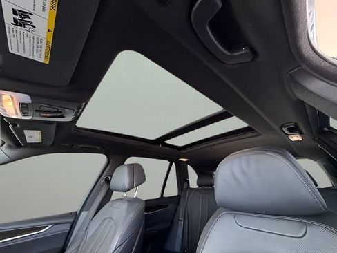 Used 2018 BMW X5 xDrive50i image 33