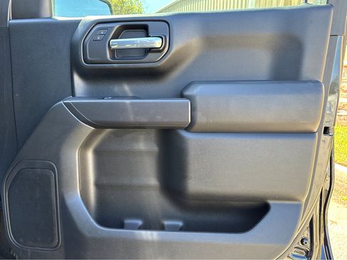 Used 2023 Chevrolet Silverado 1500 Custom w/ Rally Edition image 9