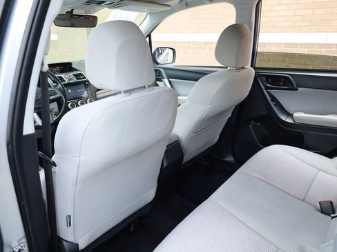 Used 2017 Subaru Forester 2.5i Premium w/ All-Weather Package image 20