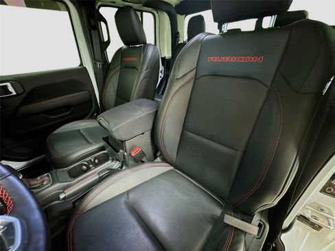 Used 2023 Jeep Gladiator Rubicon w/ LED Lighting Group image 20