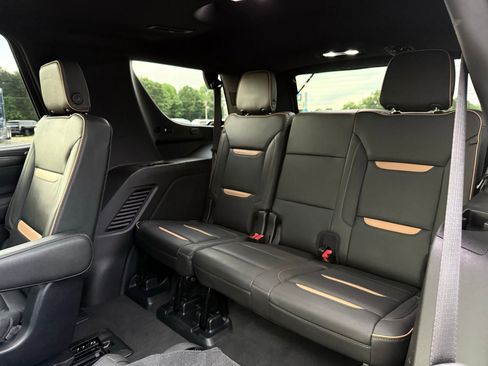 Used 2021 GMC Yukon AT4 AWD/4WD image 28