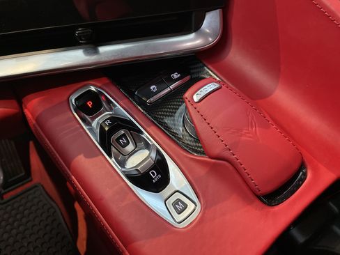 Used 2023 Chevrolet Corvette Stingray Premium Conv w/ Z51 Performance Package RWD image 32
