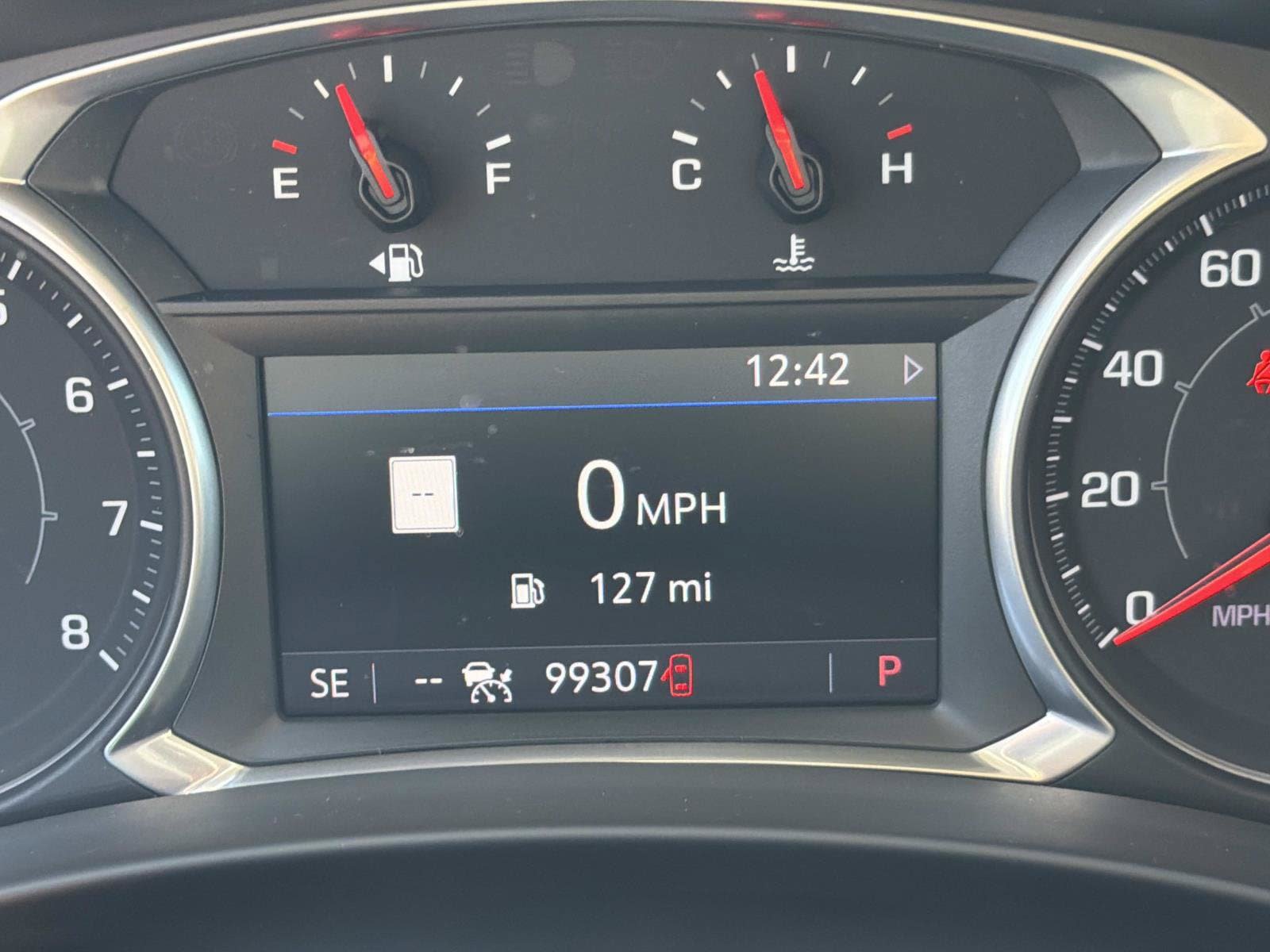 Used 2020 GMC Terrain Denali w/ Denali Premium Package FWD image 29