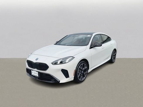 Used 2026 BMW 228i xDrive w/ Technology Package AWD/4WD image 4