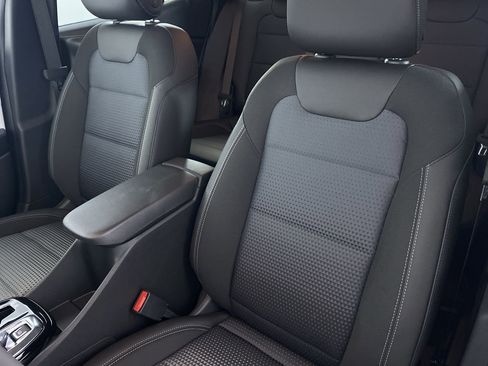 New 2026 Chevrolet Trax LT w/ Driver Confidence Package image 10