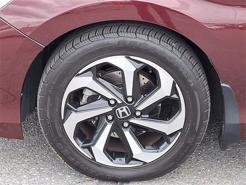 Used 2016 Honda Accord EX-L image 29