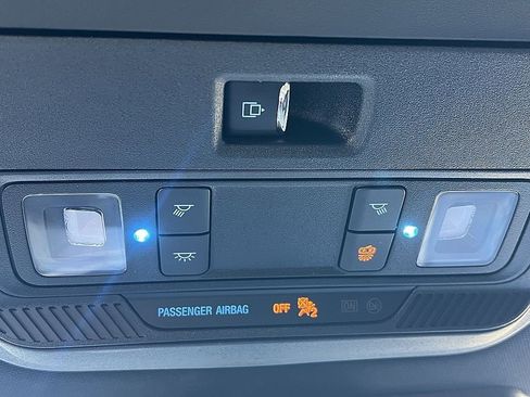 Used 2025 Ford F150 XLT w/ Equipment Group 302A MID image 19