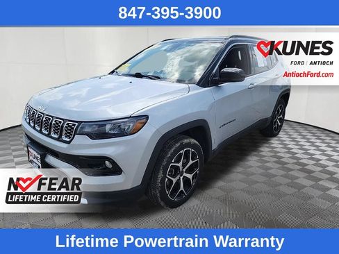 Used 2025 Jeep Compass Limited AWD/4WD image 2