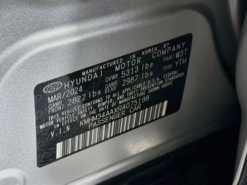 Used 2024 Hyundai Ioniq 6 SEL RWD image 12