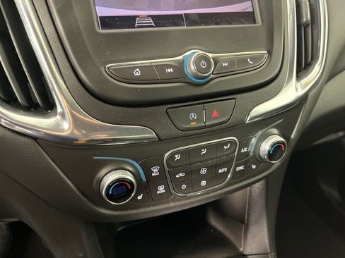 Certified 2024 Chevrolet Equinox LT image 31