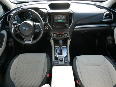 Certified 2022 Subaru Forester Premium image 10