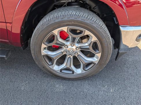 Used 2023 RAM 1500 Limited image 9