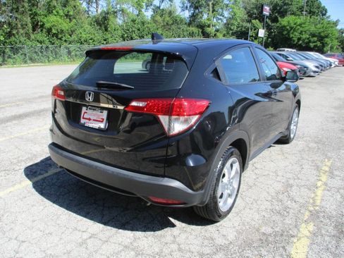 Used 2019 Honda HR-V LX image 3