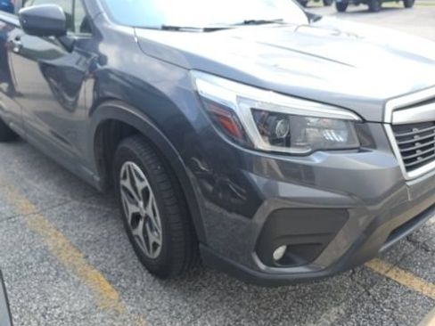 Used 2021 Subaru Forester Premium w/ Popular Package #1 AWD/4WD image 2