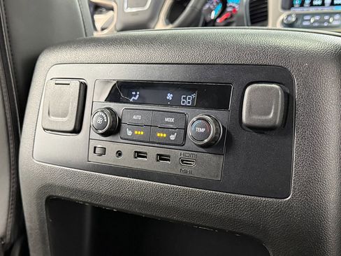 Used 2017 GMC Yukon Denali w/ Open Road Package image 34