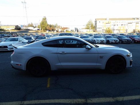 Used 2018 Ford Mustang GT Premium image 8