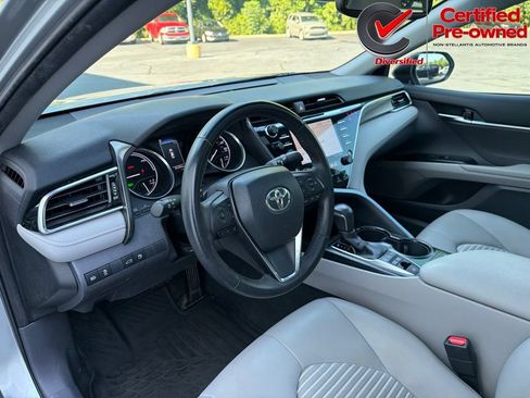 Used 2018 Toyota Camry SE w/ Audio Package FWD image 43