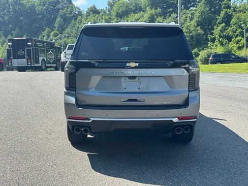 New 2026 Chevrolet Suburban Premier AWD/4WD image 7