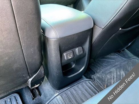 Used 2020 Chevrolet Colorado Z71 AWD/4WD image 24