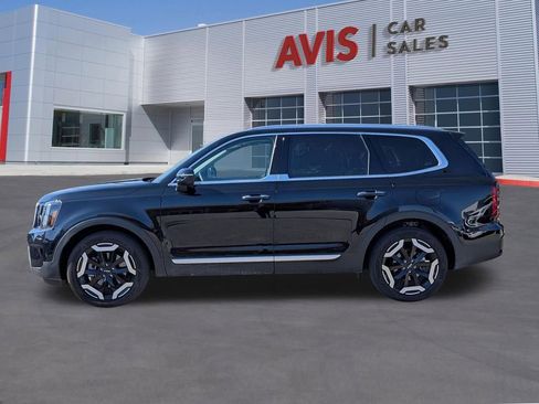 Used 2025 Kia Telluride S FWD image 10