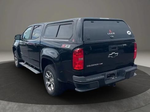 Used 2018 Chevrolet Colorado Z71 AWD/4WD image 7
