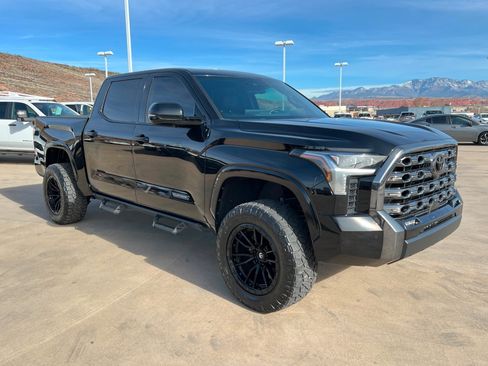Used 2022 Toyota Tundra Platinum image 8