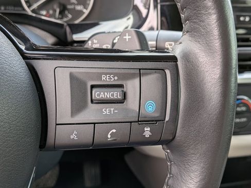 Certified 2023 Nissan Pathfinder SL image 17