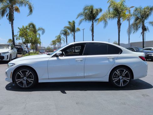 Used 2023 BMW 330i Sedan w/ Premium Package RWD image 7
