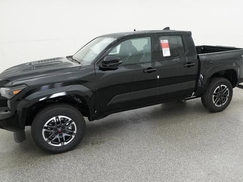 New 2025 Toyota Tacoma TRD Sport image 2